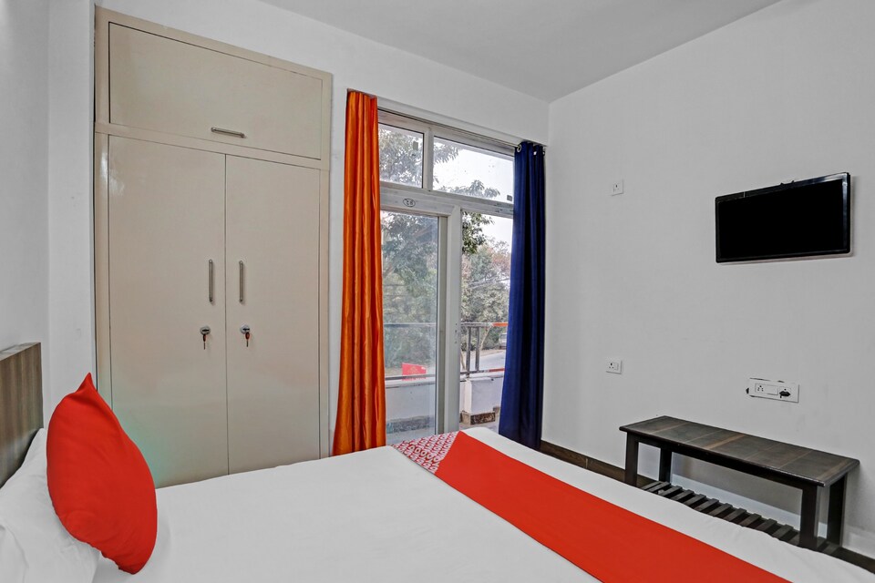 OYO 85089 Happy Stay Residency, Greater Noida, Noida