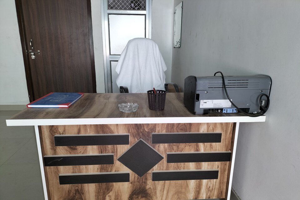 OYO 85092 Neeraj Residency, Narnaul City, Narnaul