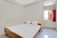 Hotel O National Deluxe Lodge