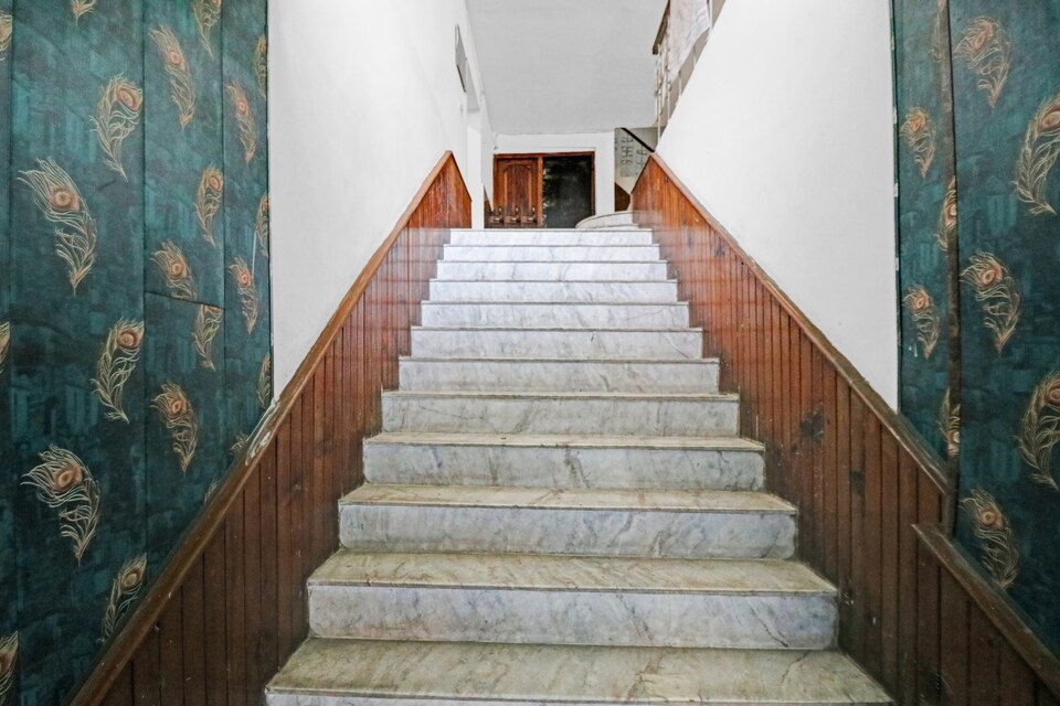 Capital O 85114 Hotel Janaat, NH21 Cluster, Manali