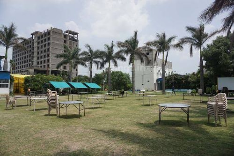 SPOT ON Swastik resort, Vijay Nagar Indore, Indore