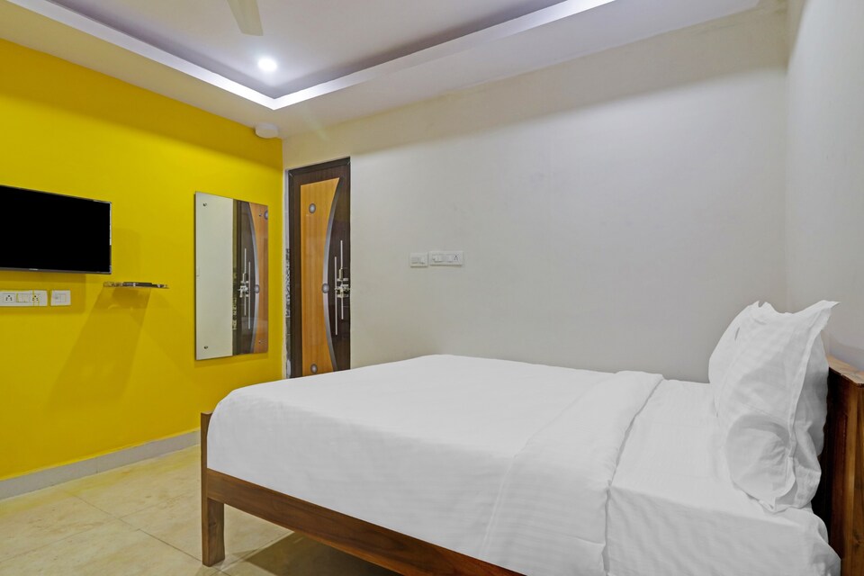 OYO Sri Vasudha Residency Near Nexus Hyderabad, Kukatpally, Hyderabad