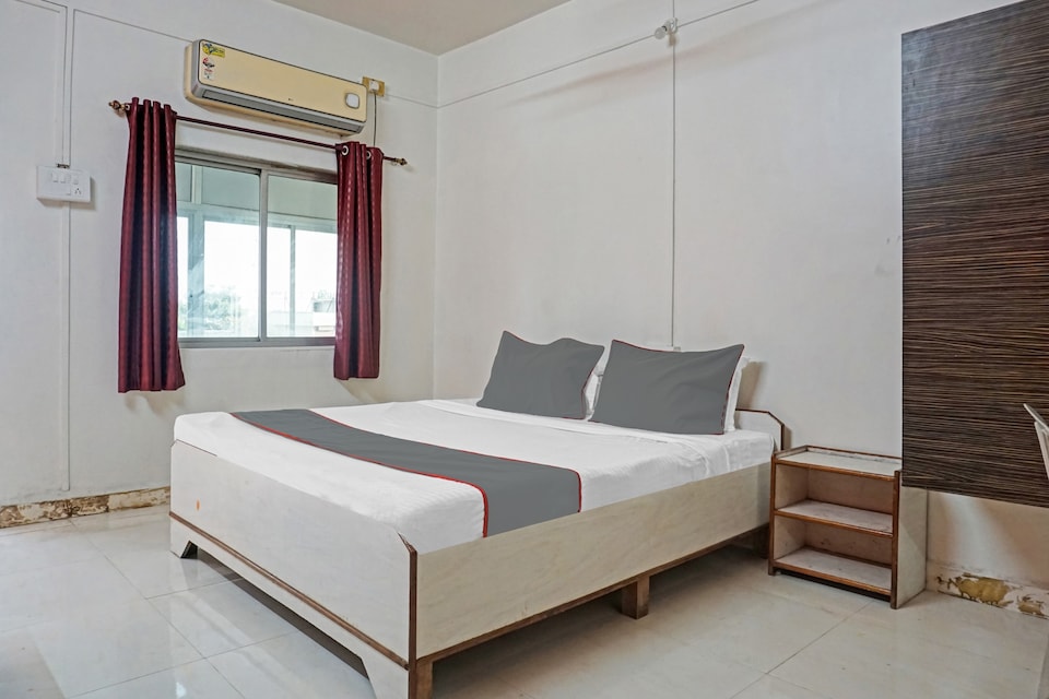 Hotel O Gold Castle, Kharadi Pune, Pune