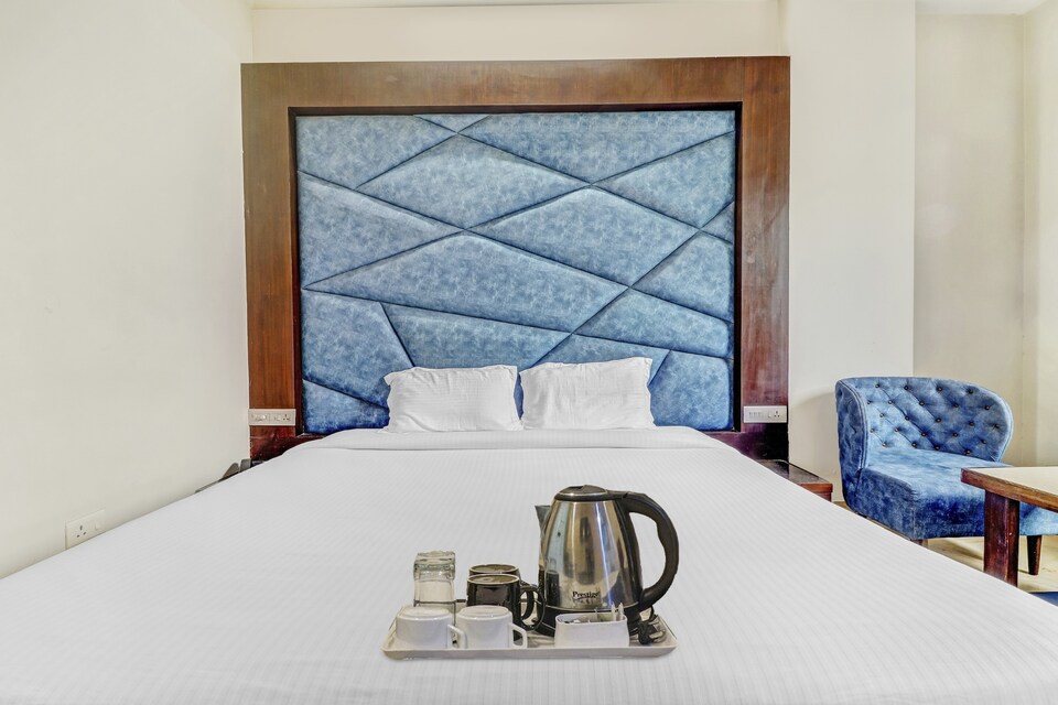 OYO Townhouse 769 Hotel Chilly Chatkara, Shilpgram, Agra