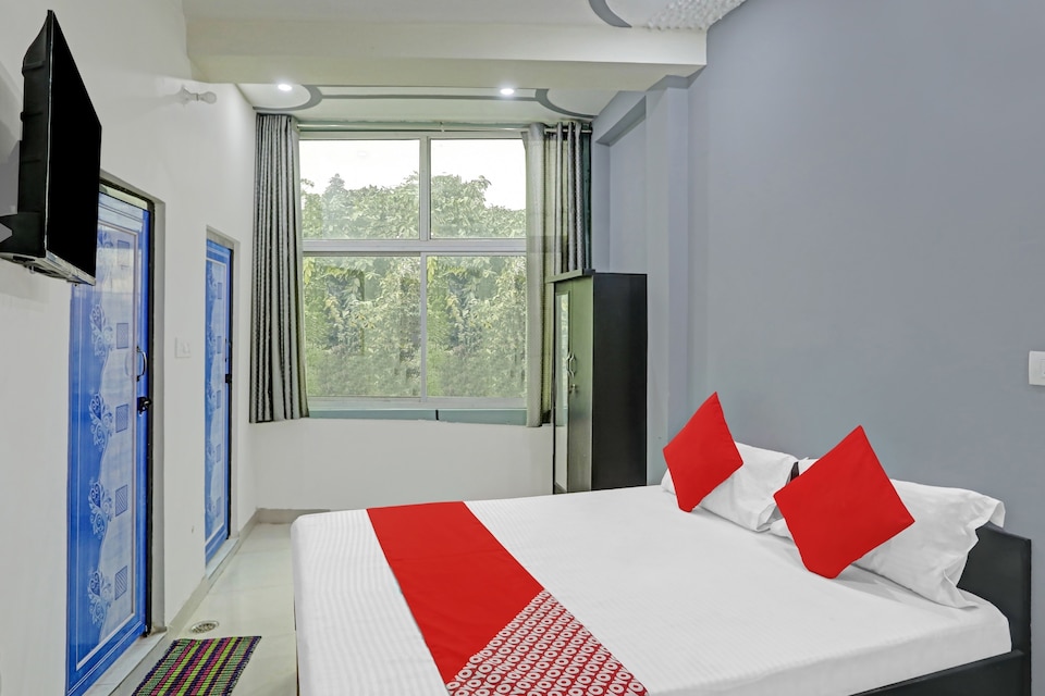 Flagship 85207 S K Hotel, Ghaziabad City, Ghaziabad