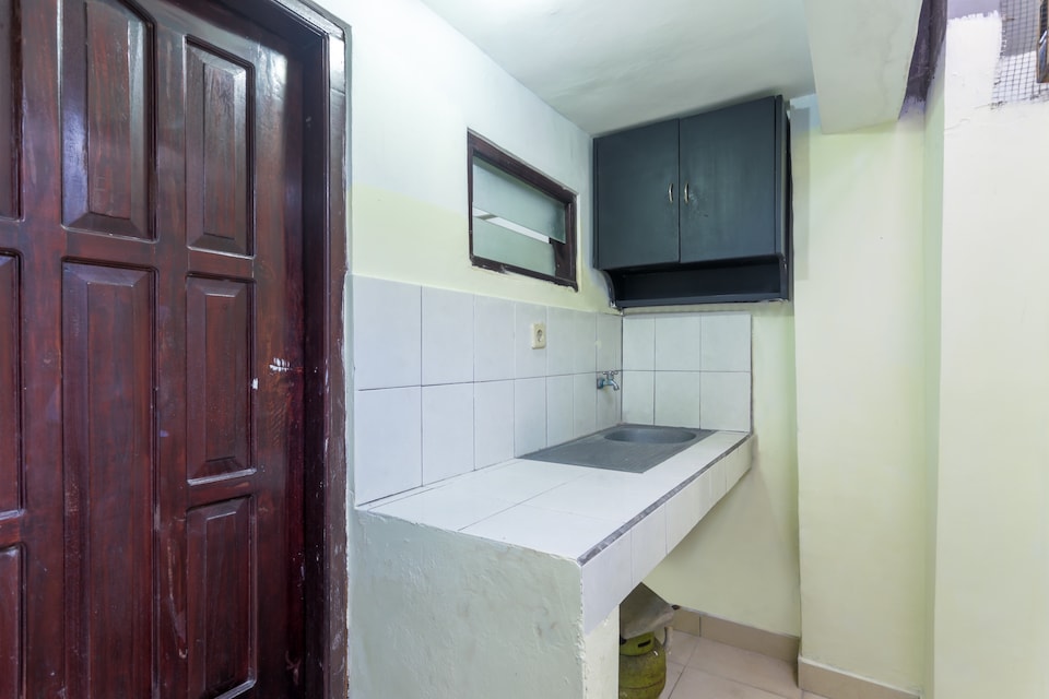 OYO Life 90835 Bagus Jaya Residence, Denpasar, Bali