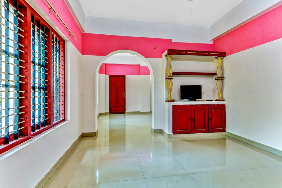 OYO The New View Residency, Technopark Trivandrum, Trivandrum