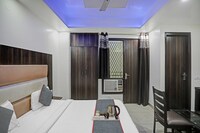 Collection O 85223 Hotel Classic