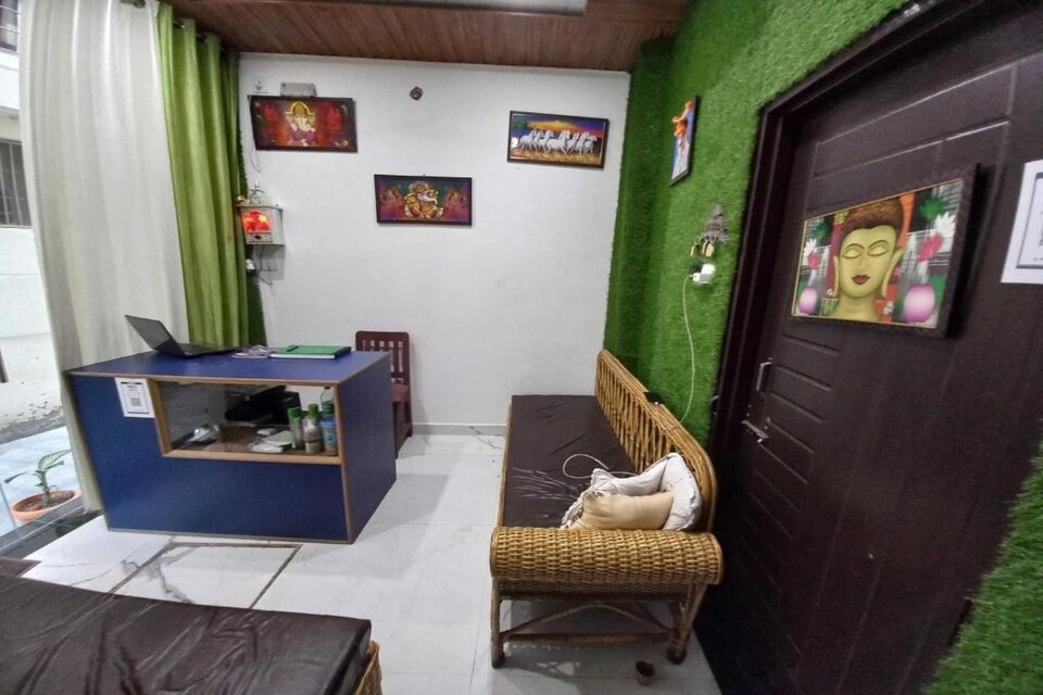 POP The Himalayan Inn, Laxman Jhula, Rishikesh