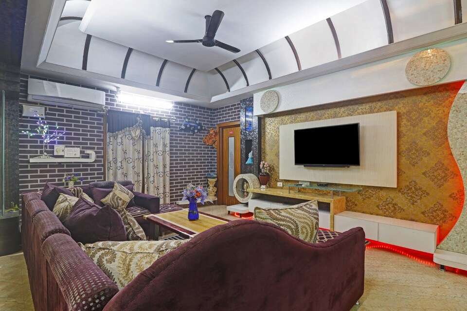 OYO 85260 Shanti Palace, Dilsukhnagar - Kothapet, Hyderabad