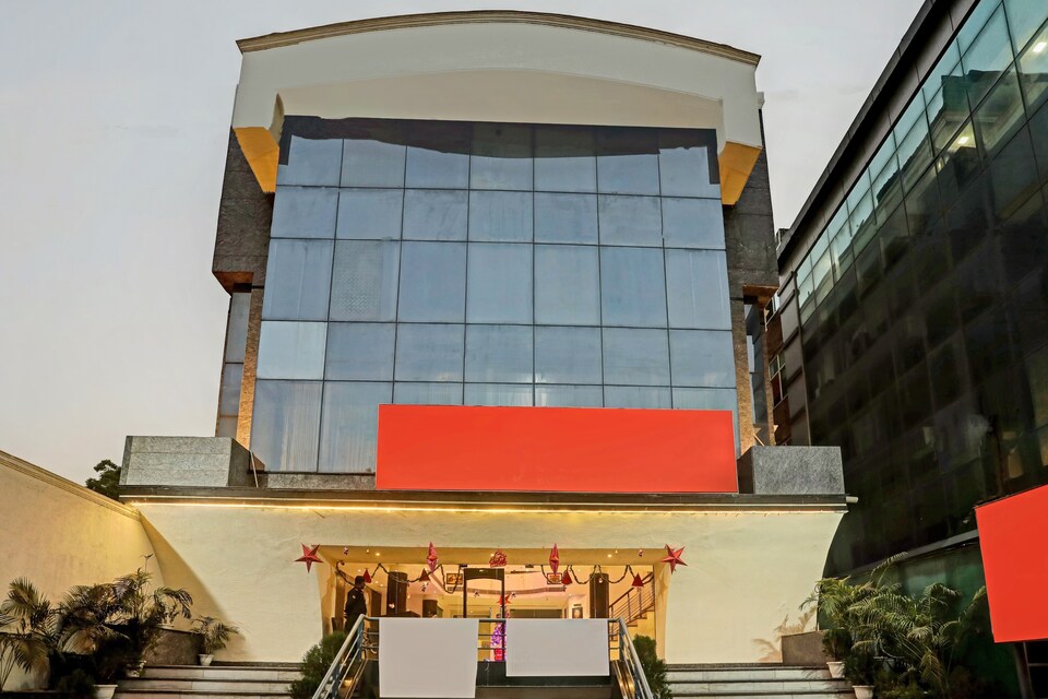 OYO Townhouse 756 Hotel Royal Stay, Airport Delhi, Delhi Transit