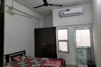 OYO Neeraj Residency