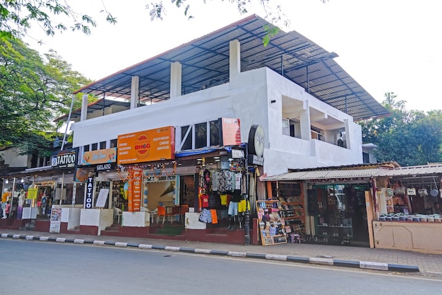 Hotel O by OYO Corinthia Boutique Rooms Near Candolim Beach