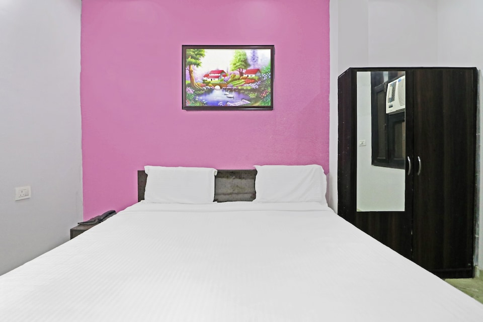 Live on DEL5847, Anand Vihar Delhi, Delhi