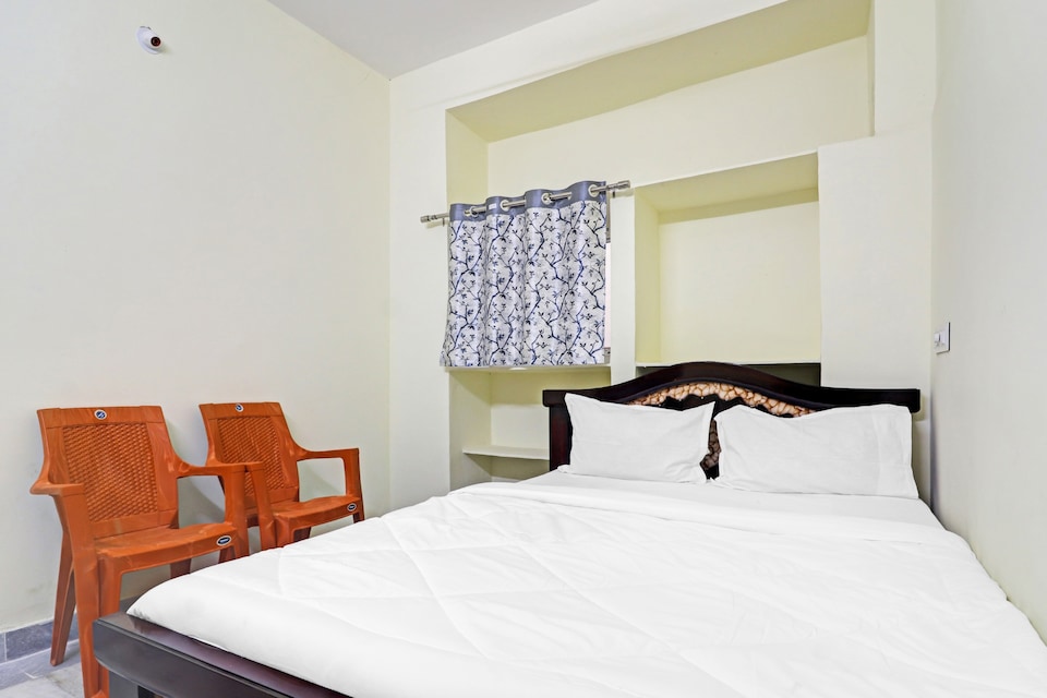 OYO 85380 Megha Residency, Secunderabad, Hyderabad