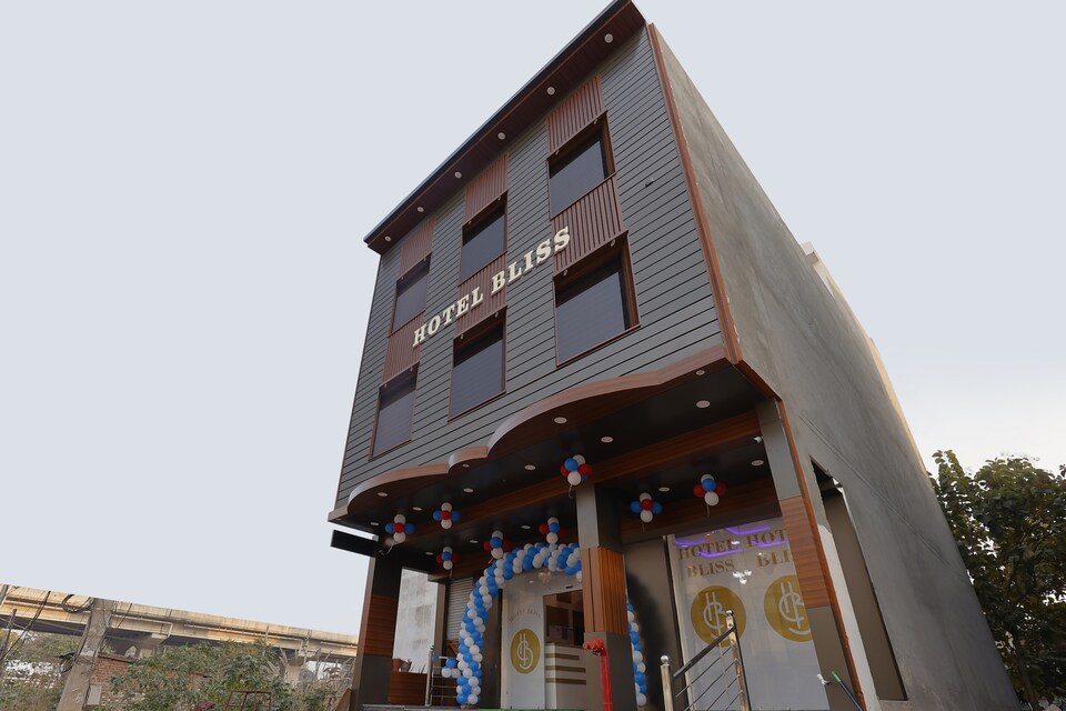OYO Townhouse 788 Hotel Bliss Zirakpur, Zirakpur, Zirakpur