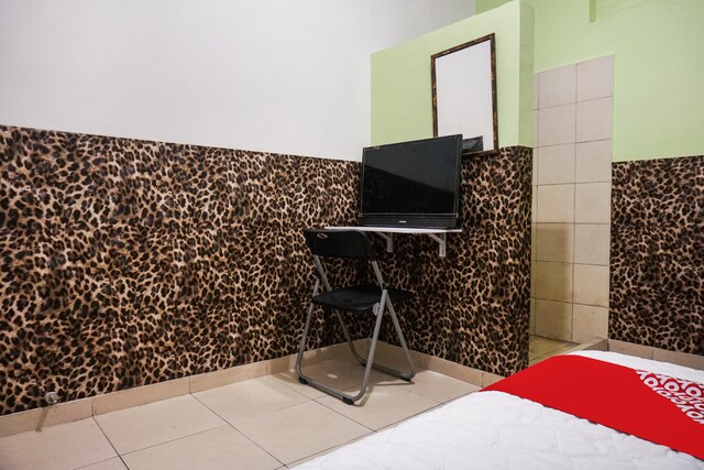 SPOT ON 90851 Guesthouse Bsd Asri Syariah