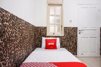 SPOT ON 90851 Guesthouse Bsd Asri Syariah