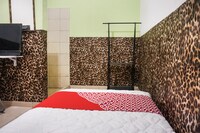 SPOT ON 90851 Guesthouse Bsd Asri Syariah