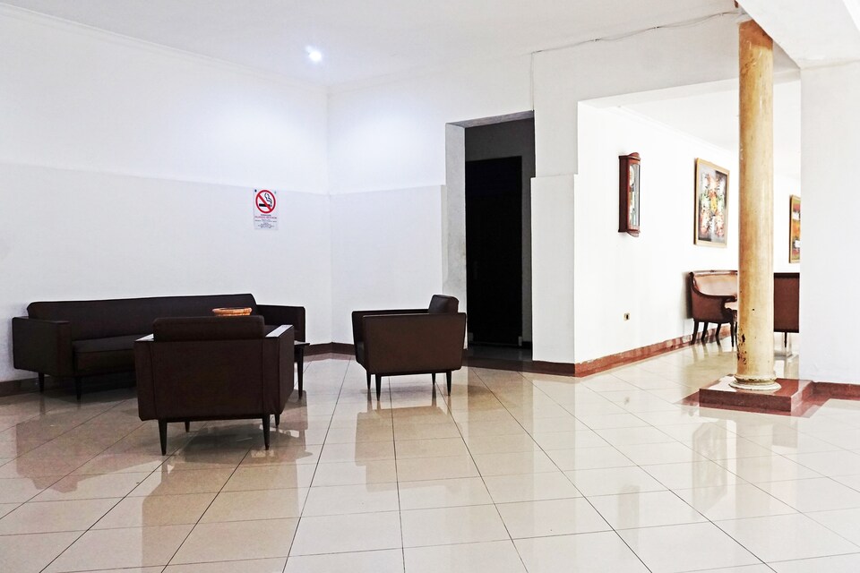 OYO 90853 Hotel Borobudur Kemayoran Syariah, Mangga Besar, Jakarta