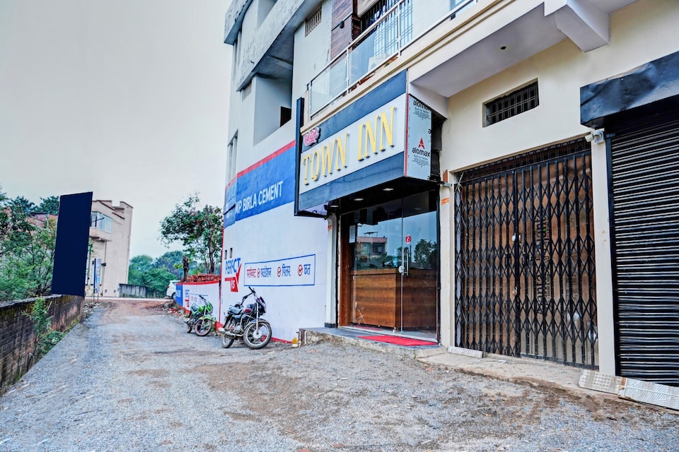 live with RWA042, Rewa, Rewa