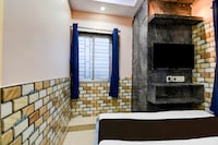 Hotel O Sana