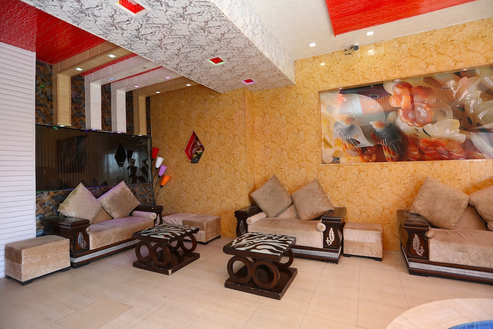 OYO 10308 Hotel Sai Taj Grand, Dharamshala, Dharamshala