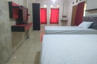 OYO 90861 Sutomo Residence Syariah