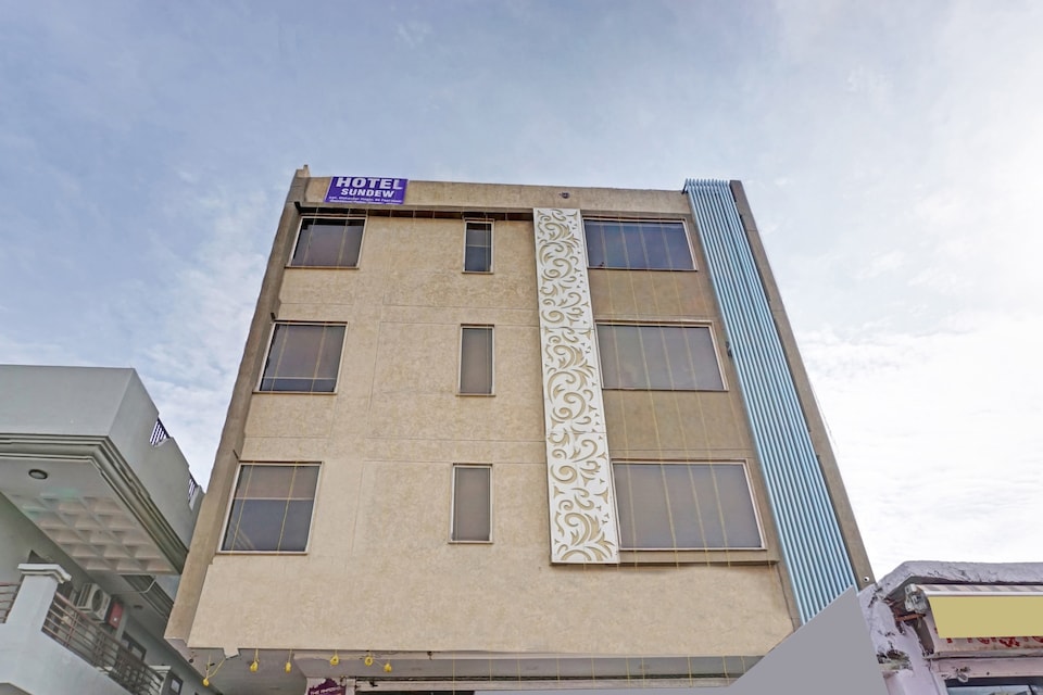 Hotel O Silver Inn Durgapura Railway Station, Jaipur Airport, Jaipur