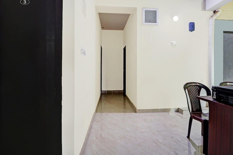 SPOT ON 85465 Hotel PRaju, Jalahalli Bangalore, Bangalore