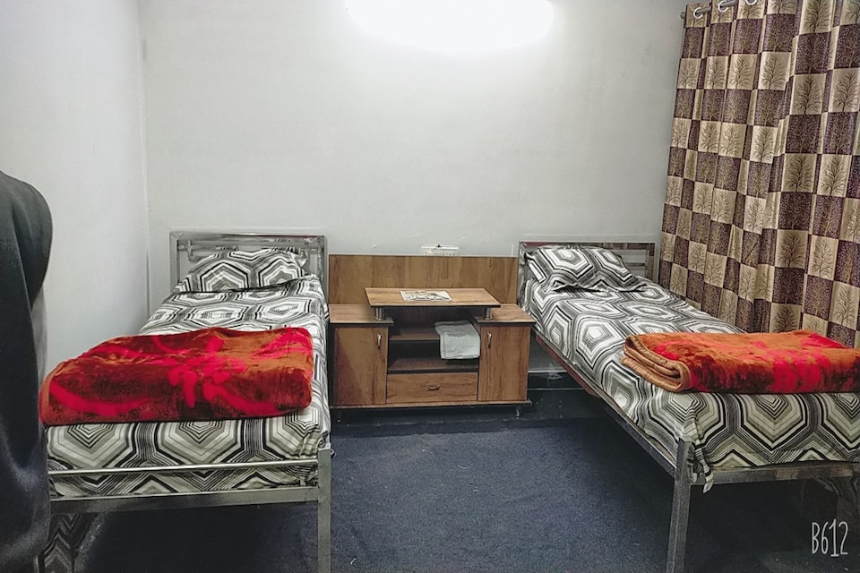 OYO Home Relax Guest House, Barmer, Barmer
