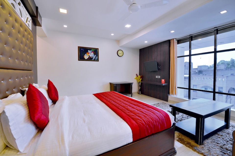 OYO 10125 Hotel Anandam, Station Road - Raipur, Raipur