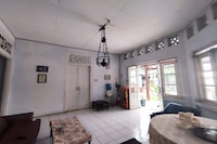 OYO 90865 Hotel Kusuma Purwakarta