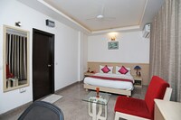 OYO Lotus Panache Near Appu Ghar