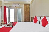 OYO Star Residency Near Omaxe Gurgaon Mall