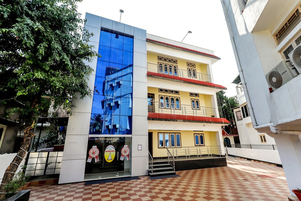 Capital O Kalpana Hotel, Six Mile Guwahati, Guwahati