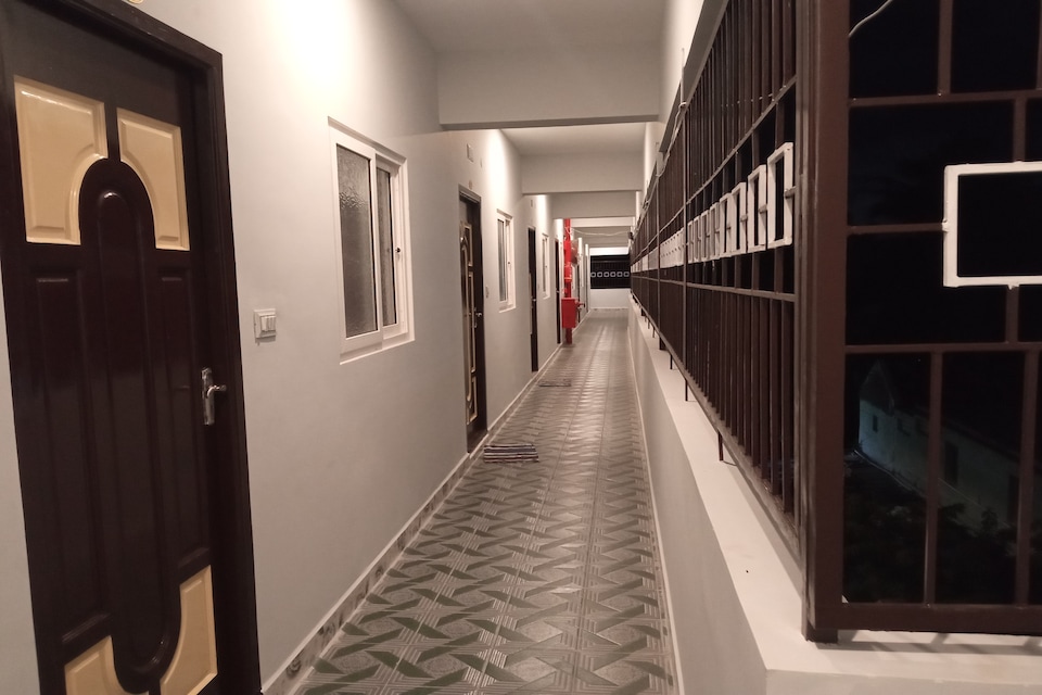 OYO 85515 Sri Sathiya Sai Recidency Rooms, Pondicherry City Centre, Pondicherry