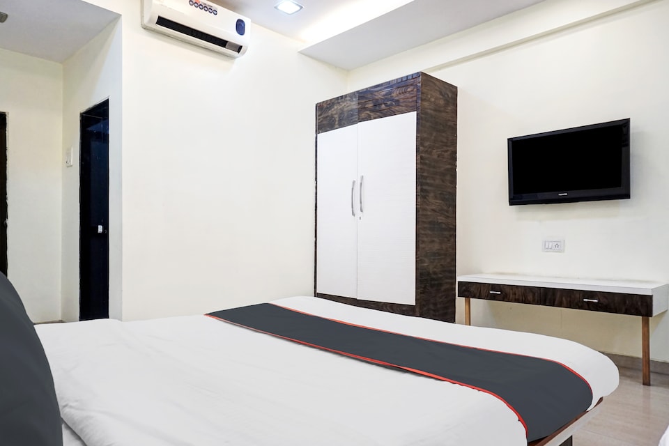 Collection O 85518 Hotel Gulab Paradise, Lonavala, Lonavala