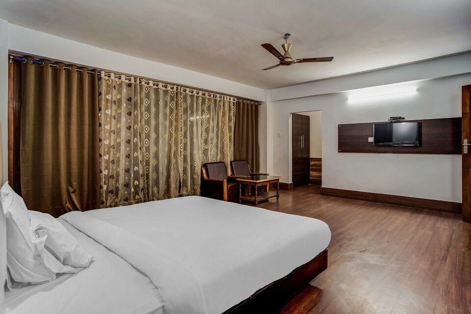 Collection O 85521 Hotel Dew, MG Marg Gangtok, Gangtok