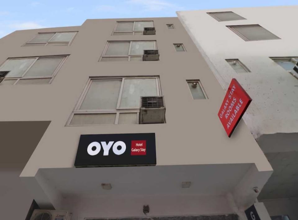 Hotel O GALAXY STAY, Airport Delhi, Delhi Transit