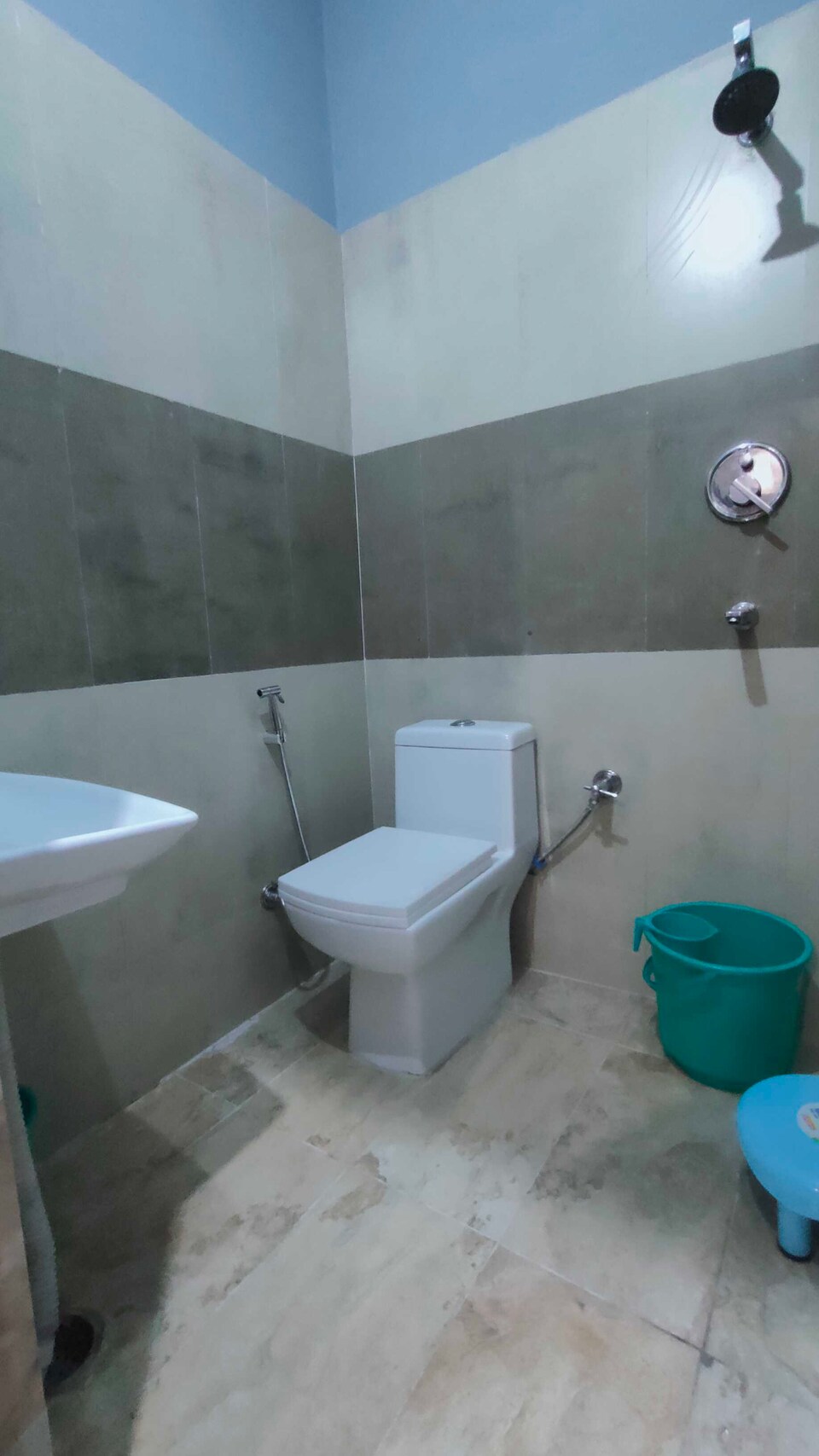 OYO Lucky Hotel, OYO Rooms Rishikesh, Book ₹505 OYO