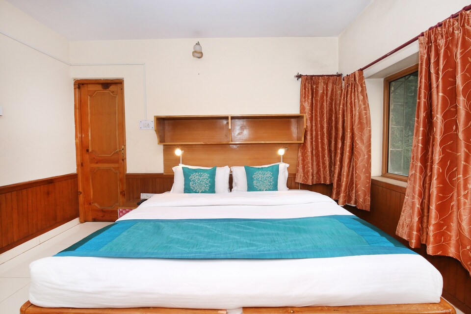 OYO Home Luxe 10902 Vintage Stay, Shimla, Shimla