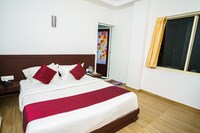 OYO Hotel Regency Casett