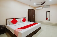 OYO 85554 Hotel Harihar Premium