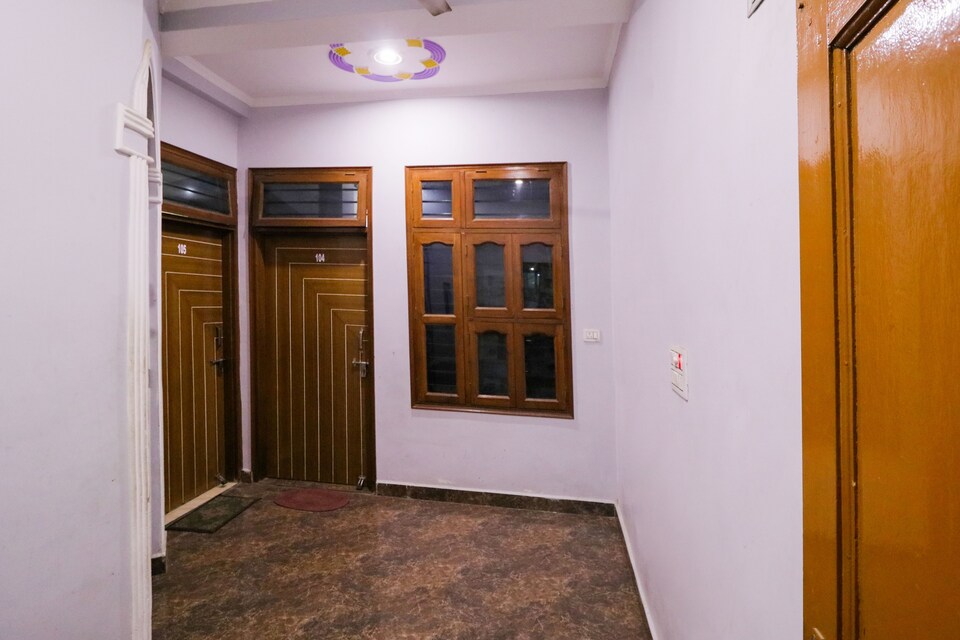 OYO 85563 Hotel Smart City, Faridabad, Faridabad