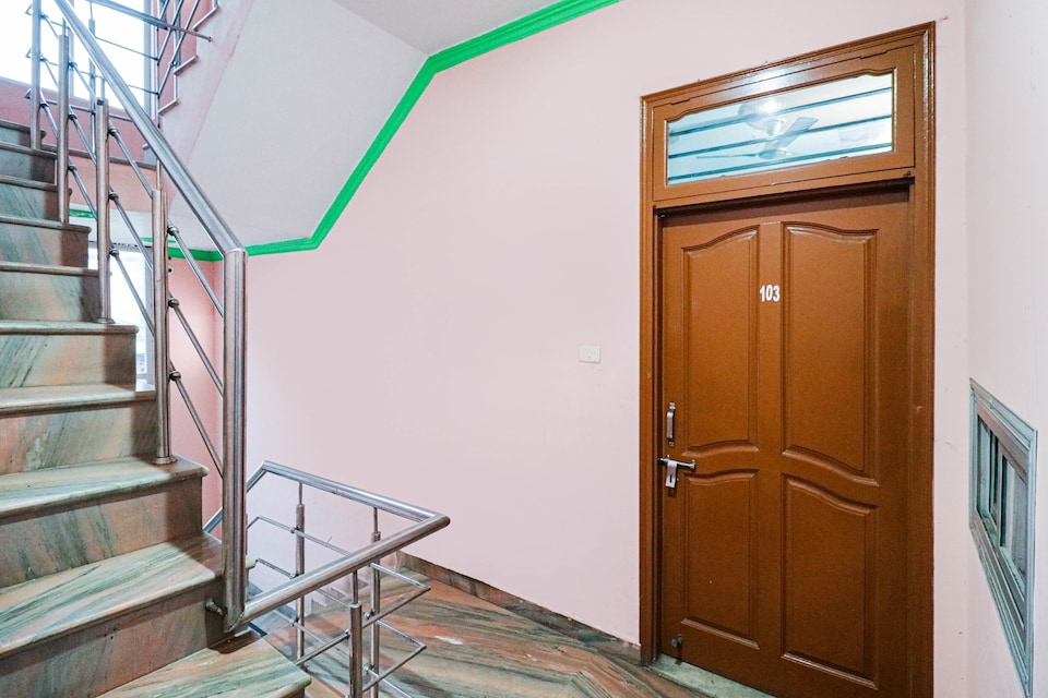 OYO 85563 Hotel Smart City, Faridabad, Faridabad