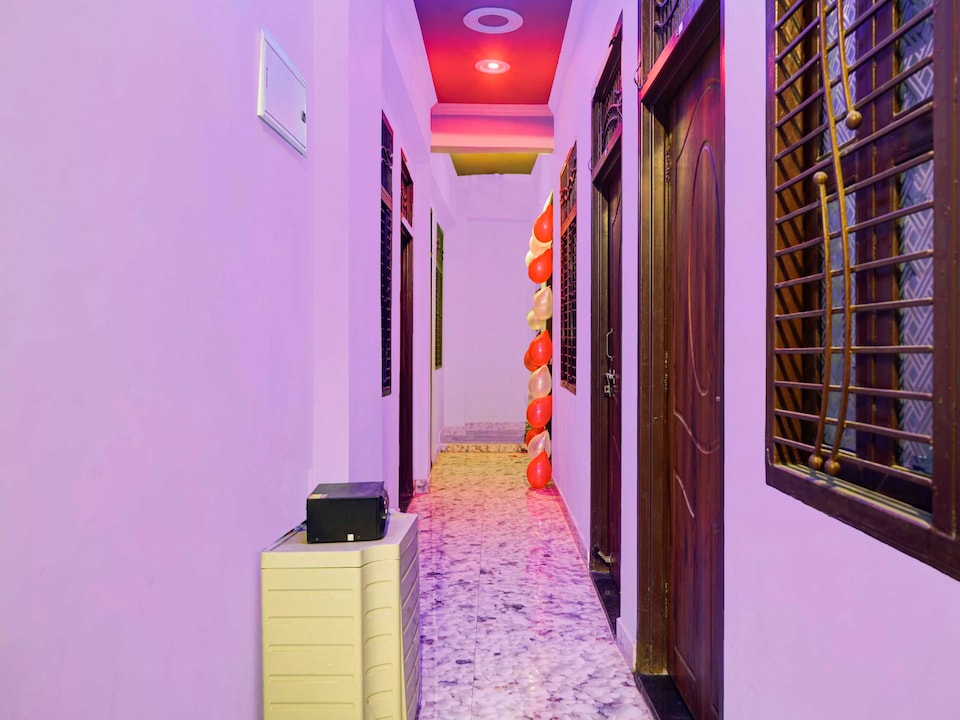OYO Flagship 85570 Hotel Krishna, Rambagh Allahabad, Prayagraj