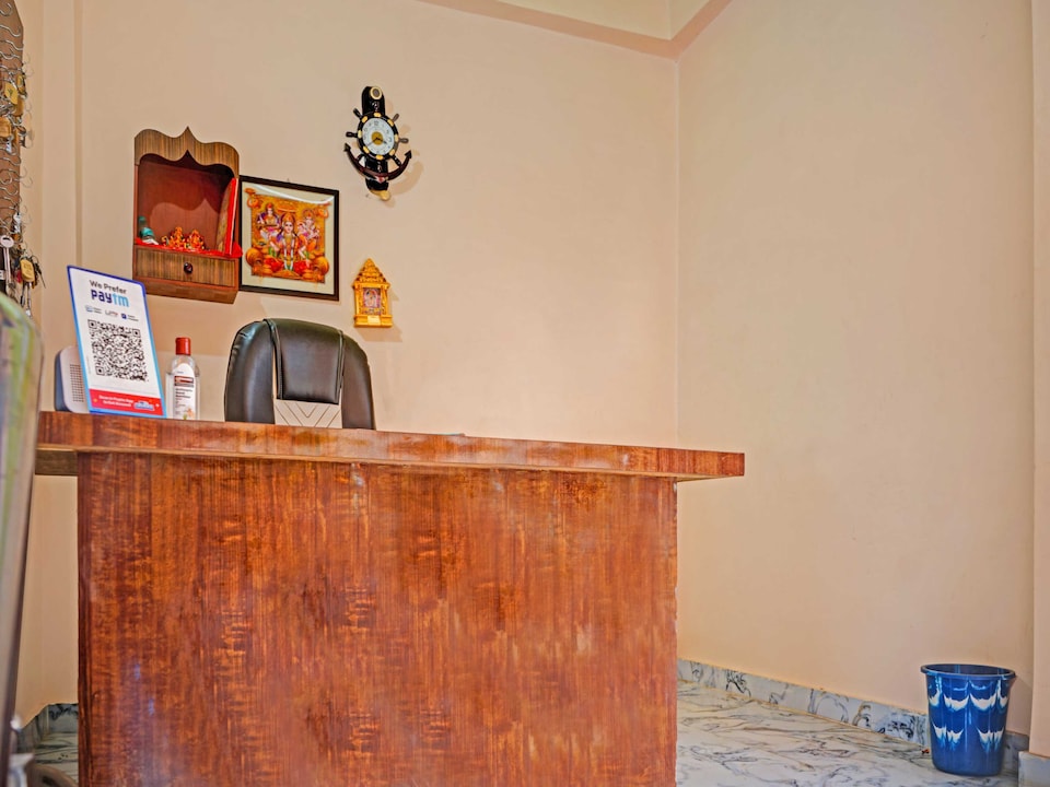 OYO Flagship 85570 Hotel Krishna, Rambagh Allahabad, Prayagraj