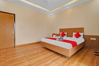 Hotel O The Royal Plaza