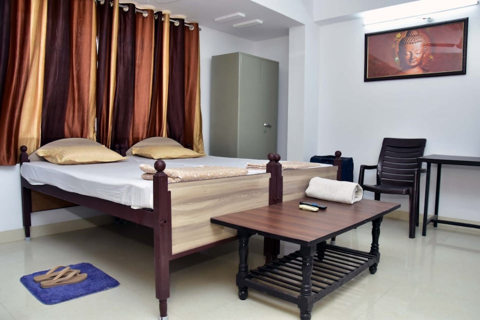 OYO 85606 Hotel Royal Residency, Dhar City, Dhar